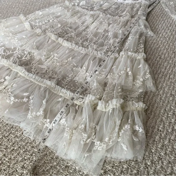NEEDLE & THREAD WHITE LACE TIERED MIDI DRESS SIZE 2 - Picture 4 of 10